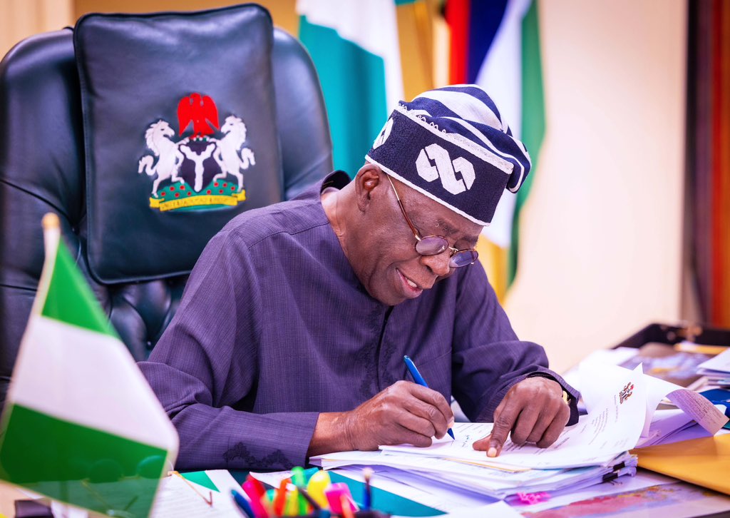 tinubu-flag-off.jpg